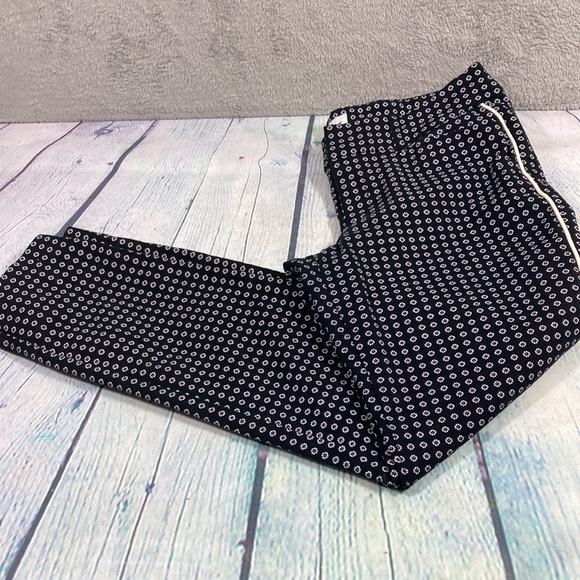 Old Navy Black w Design White Side Stripe Skinny Ankle Pants Size 4 - Picture 7 of 9